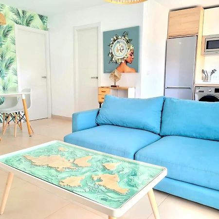 Apartamento Moderno Y Con Estilo En La Carihuela Torremolinos Esterno foto