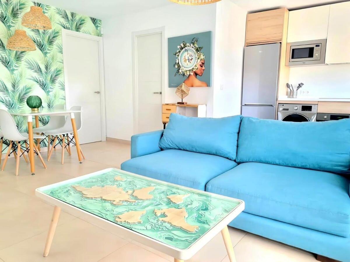 Apartamento Moderno Y Con Estilo En La Carihuela Torremolinos Esterno foto